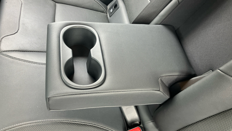 Toyota Corolla 2.0 VVT-i Hybrid Excel 5dr CVT Hybrid Estate